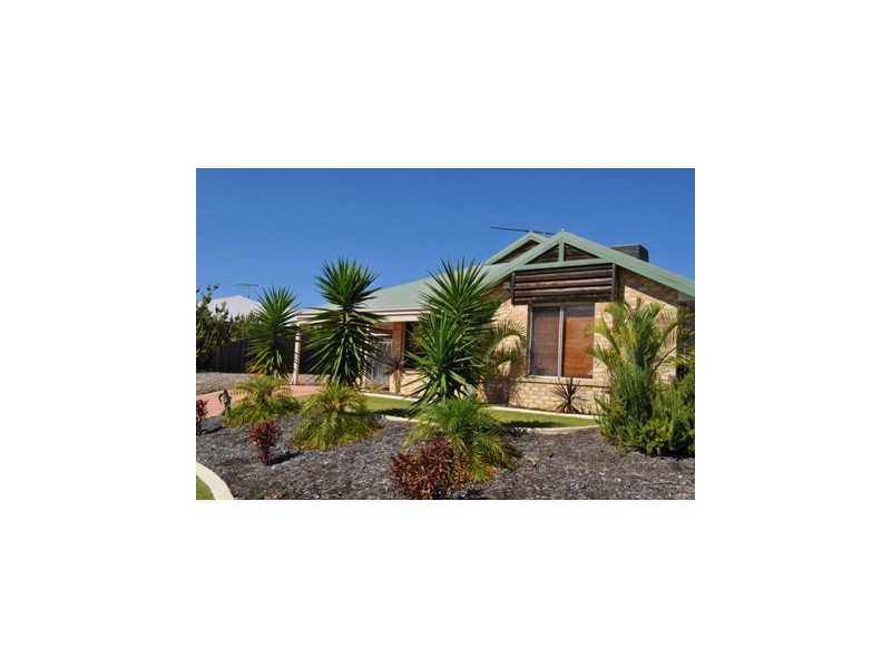 90 Waring Green, Clarkson WA 6030