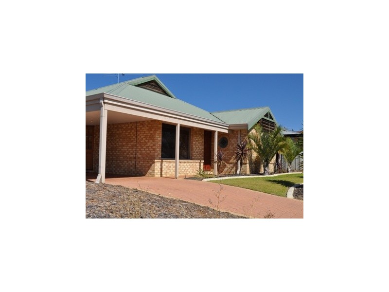 90 Waring Green, Clarkson WA 6030