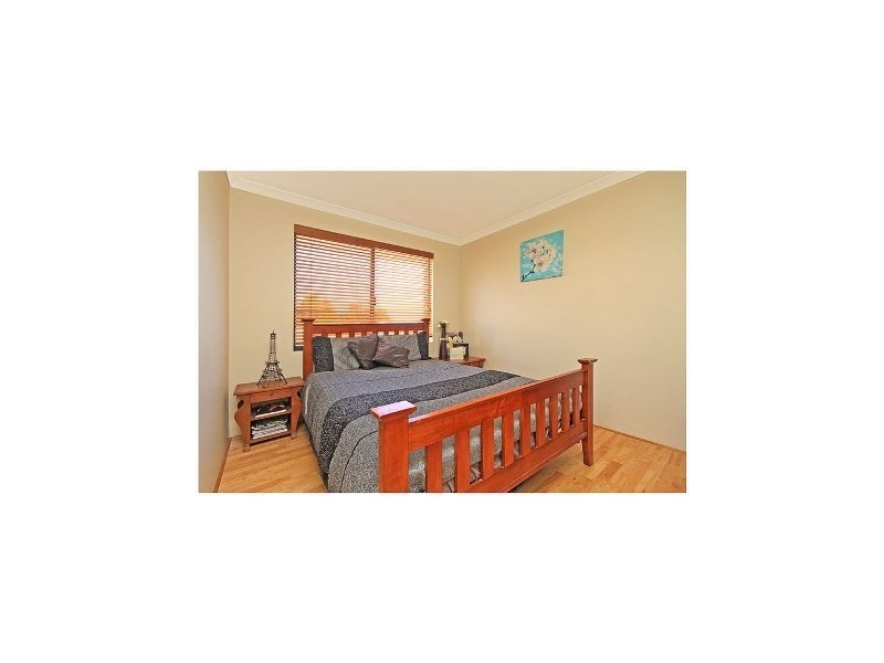 15 Gunn Pass, Kinross WA 6028