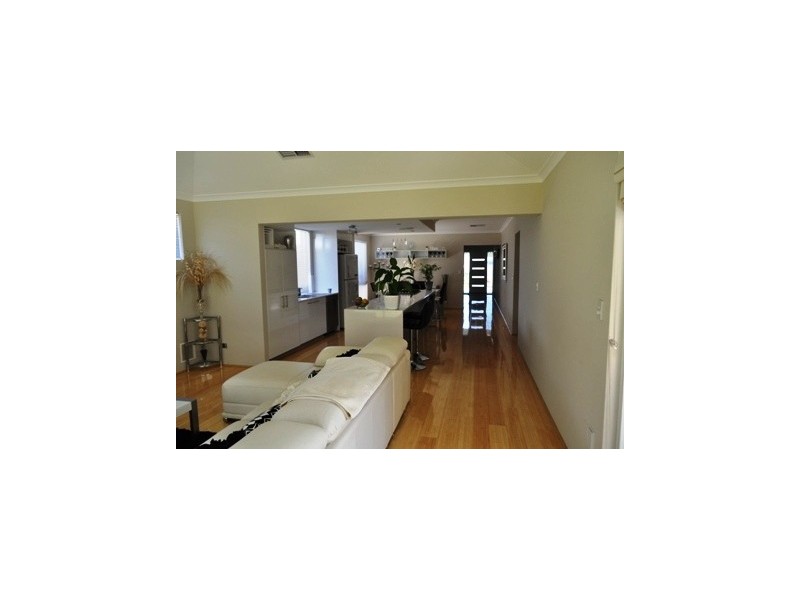 70 Beachside Parade, Yanchep WA 6035