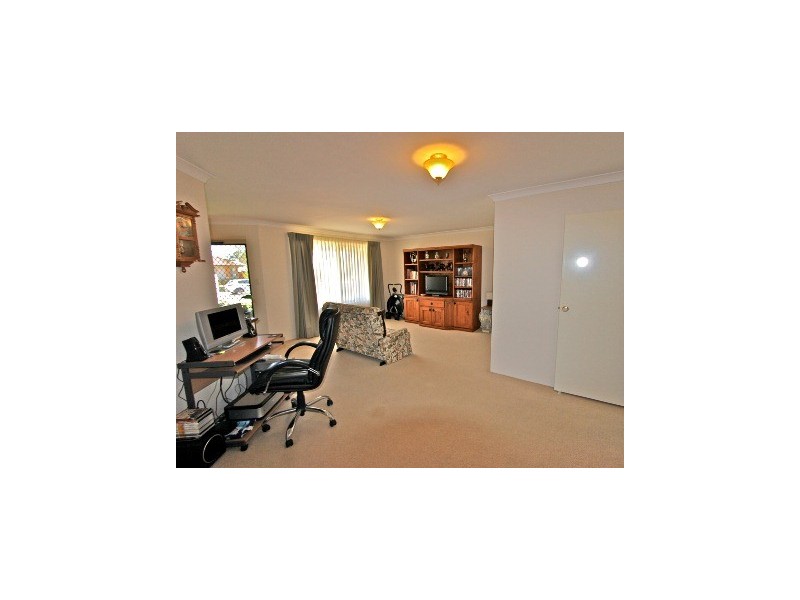 115 BALLADONG LOOP, Carramar WA 6031