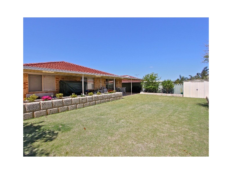 115 BALLADONG LOOP, Carramar WA 6031