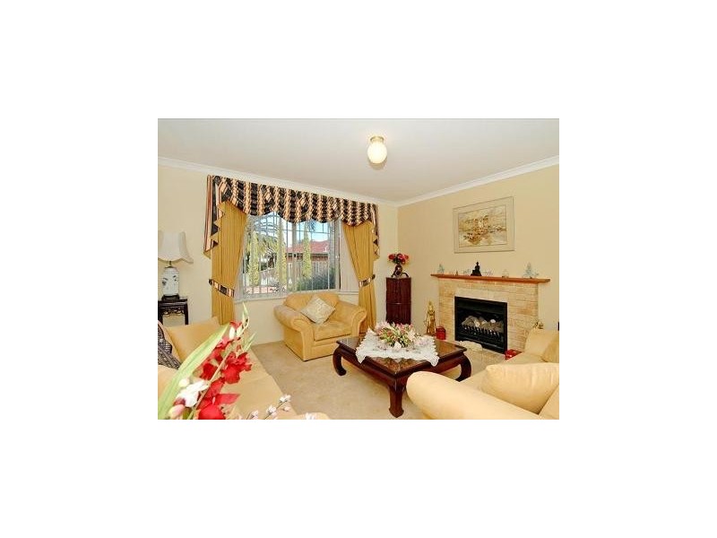 21 Canterbury Circle, Currambine WA 6028
