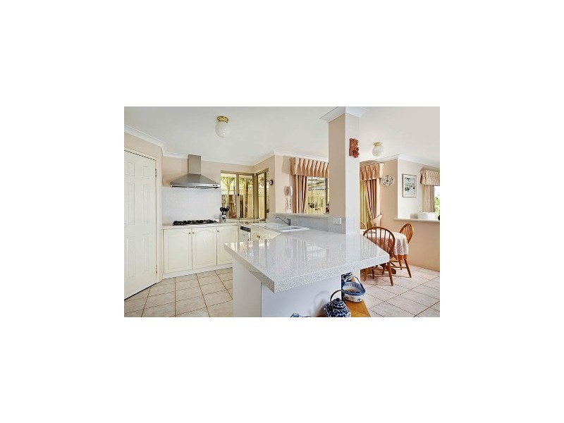 21 Canterbury Circle, Currambine WA 6028