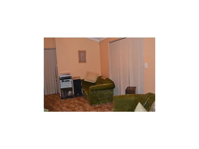 755 Katharine Street, Bellevue WA 6056