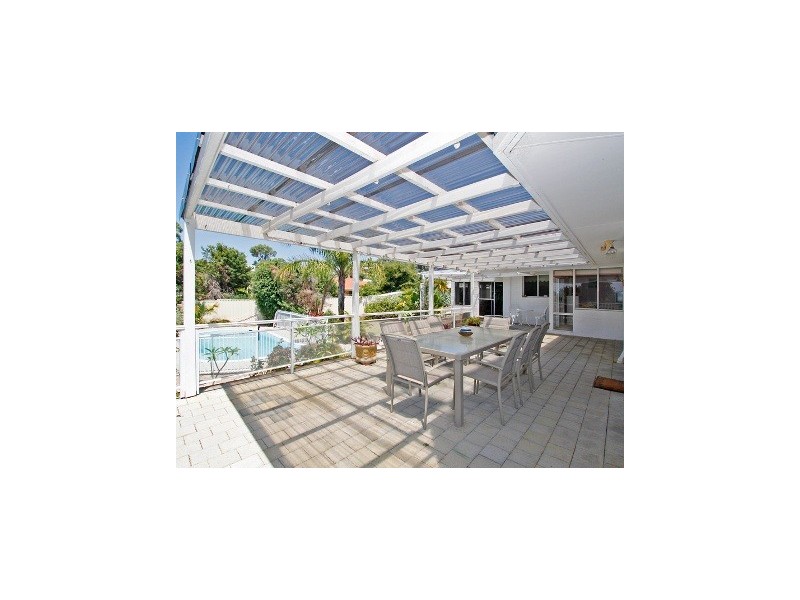 7 Lakehill Gardens, Edgewater WA 6027