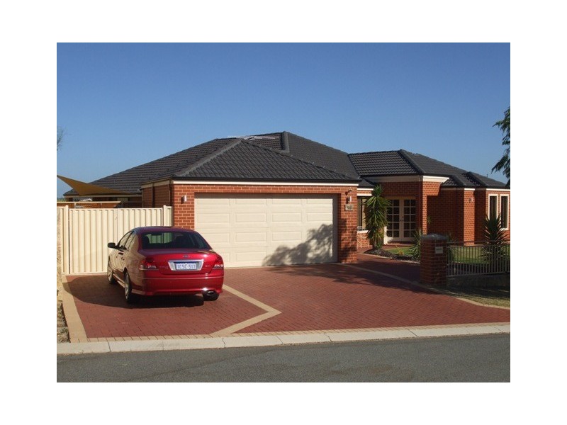 10 Yandi Way, Carramar WA 6031