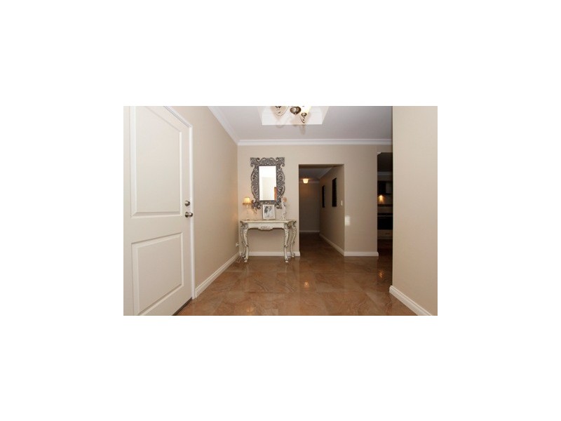 2 Calita Pass, Carramar WA 6031