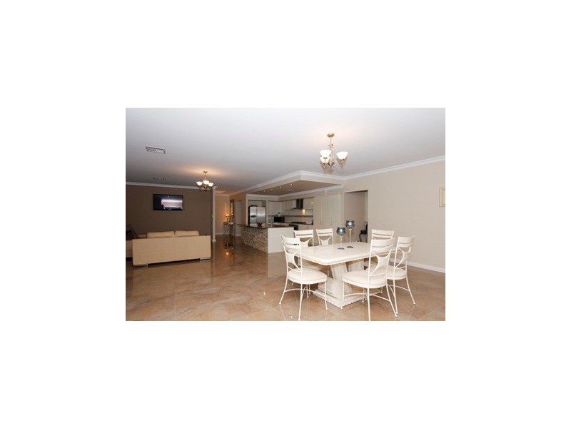 2 Calita Pass, Carramar WA 6031