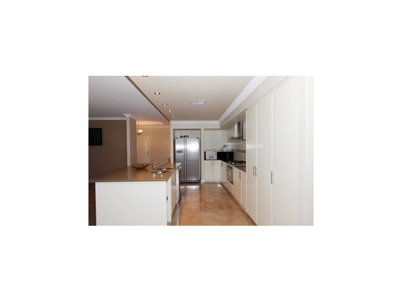 2 Calita Pass, Carramar WA 6031