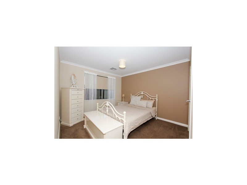 2 Calita Pass, Carramar WA 6031