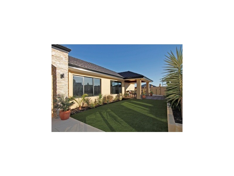 2 Calita Pass, Carramar WA 6031