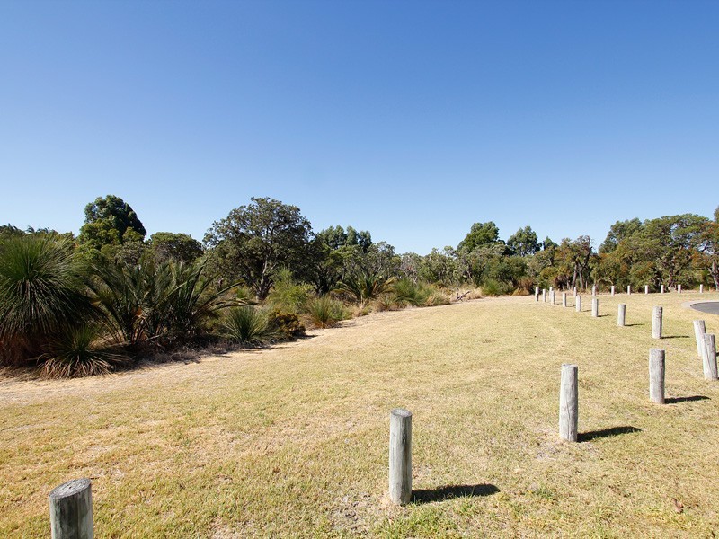 8/26 Earlsferry Green, Kinross WA 6028