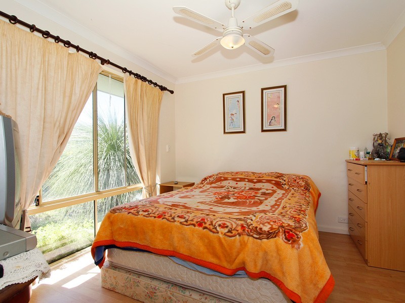 34 Thicket Circuit, Banksia Grove WA 6031