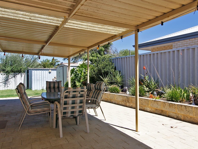 34 Thicket Circuit, Banksia Grove WA 6031