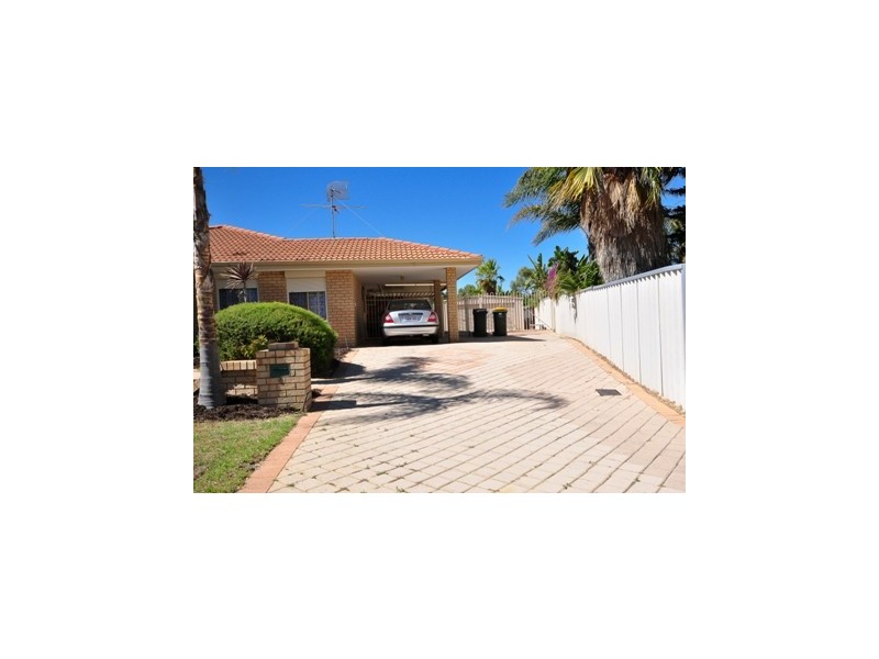 4 Throssell Place, Clarkson WA 6030