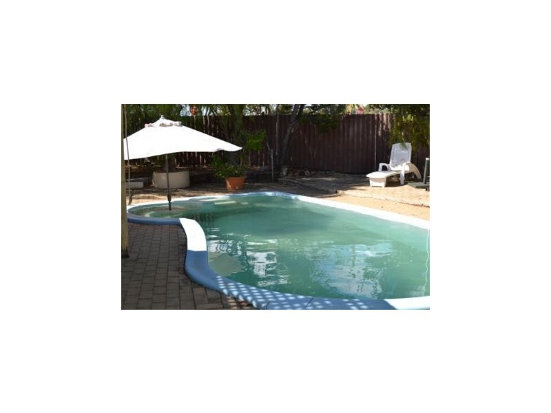 19 Bearing Parade, Mullaloo WA 6027