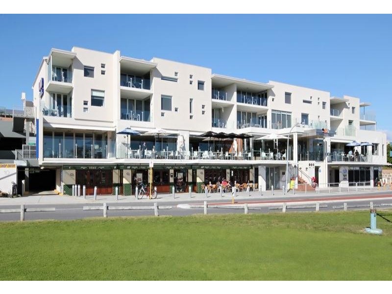 19 Bearing Parade, Mullaloo WA 6027