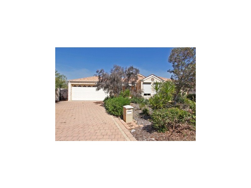 39 Eastleigh Loop, Currambine WA 6028
