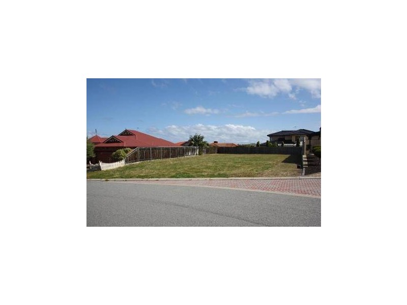 21 Plympton, Hillarys WA 6025