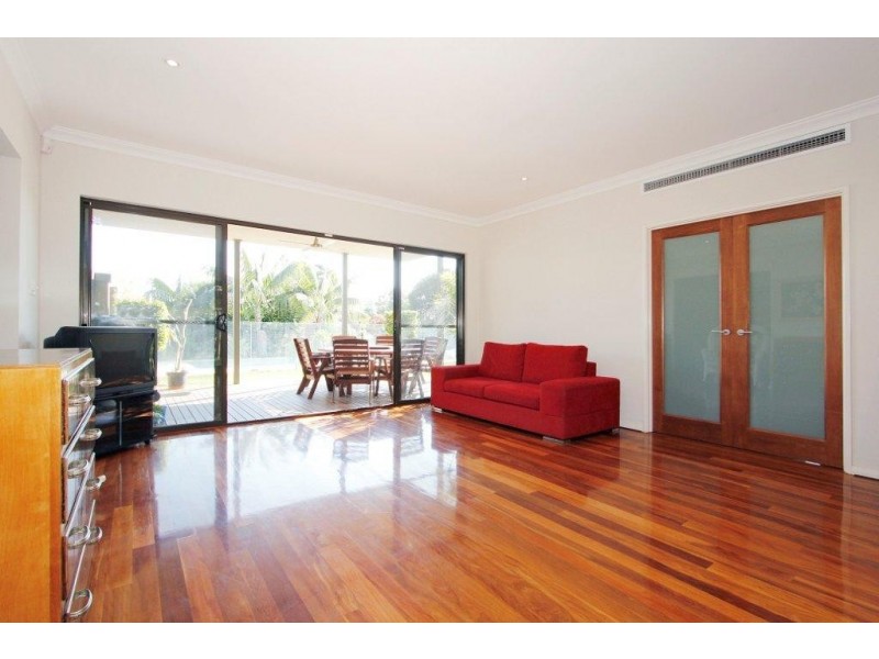 24 Second Ave, Burns Beach WA 6028