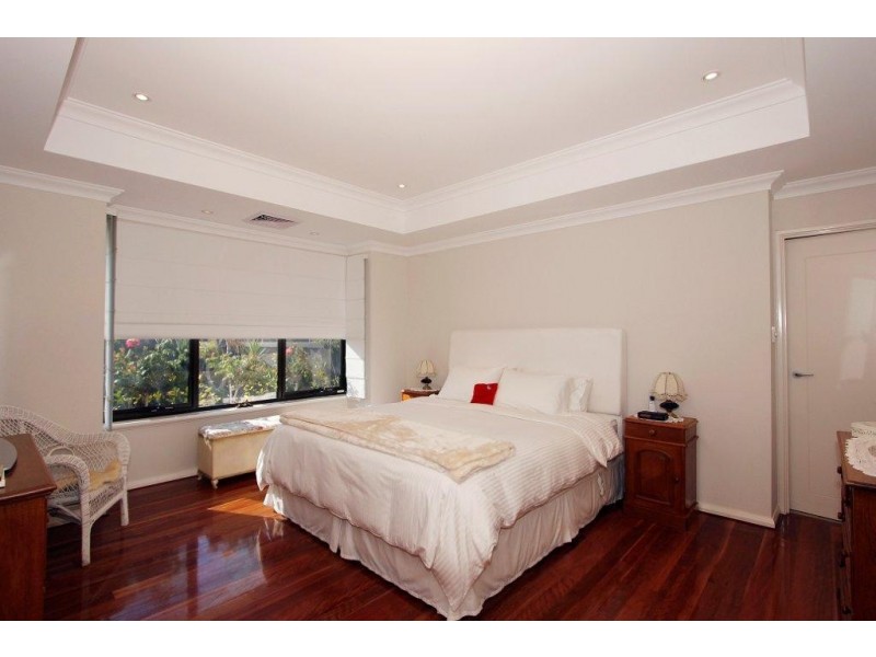 24 Second Ave, Burns Beach WA 6028