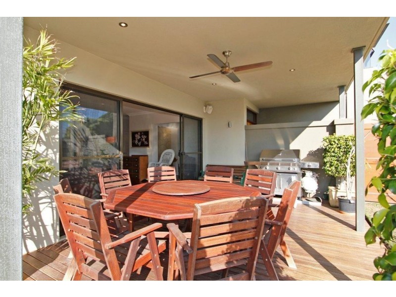 24 Second Ave, Burns Beach WA 6028