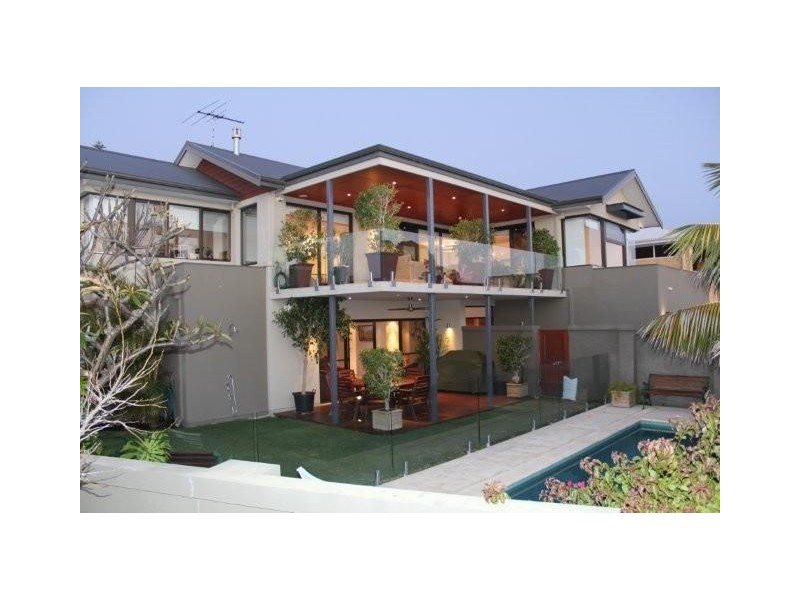 24 Second Ave, Burns Beach WA 6028