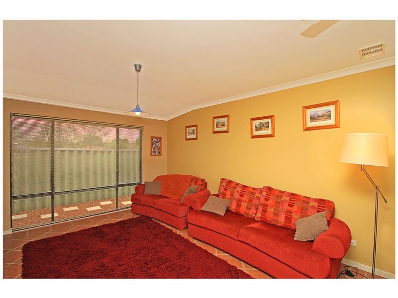 7 Negresco Turn, Currambine WA 6028