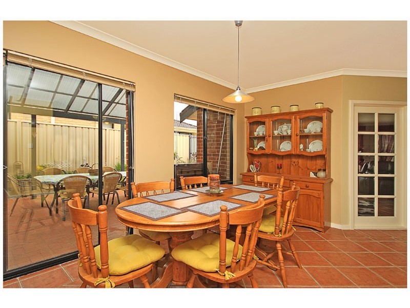 7 Negresco Turn, Currambine WA 6028