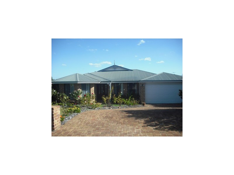 56 Combewood Loop, Carramar WA 6031