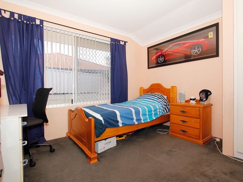 24 Grangemouth, Kinross WA 6028