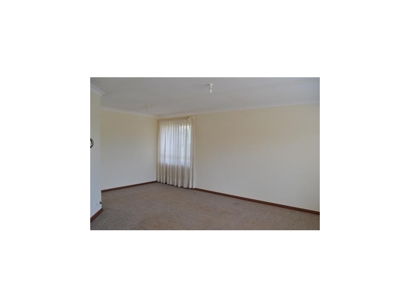 4 Alan Court, Beldon WA 6027
