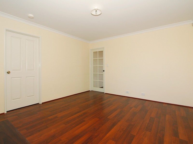 16 Bauer Circle, Banksia Grove WA 6031