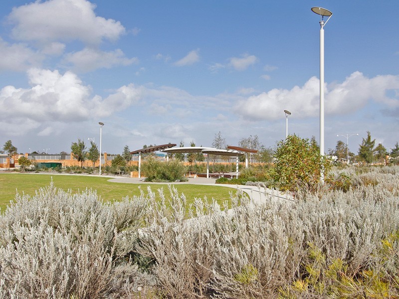 16 Bauer Circle, Banksia Grove WA 6031