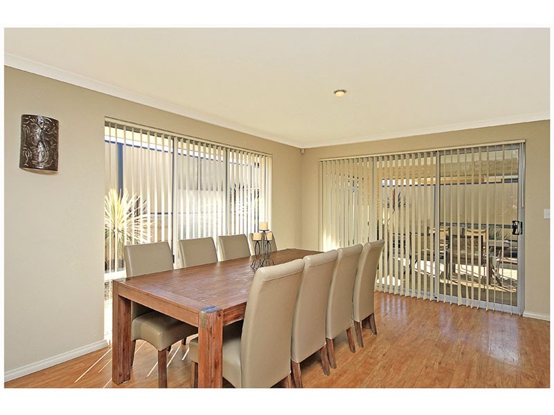 23 Jaeger Bend, Tapping WA 6065