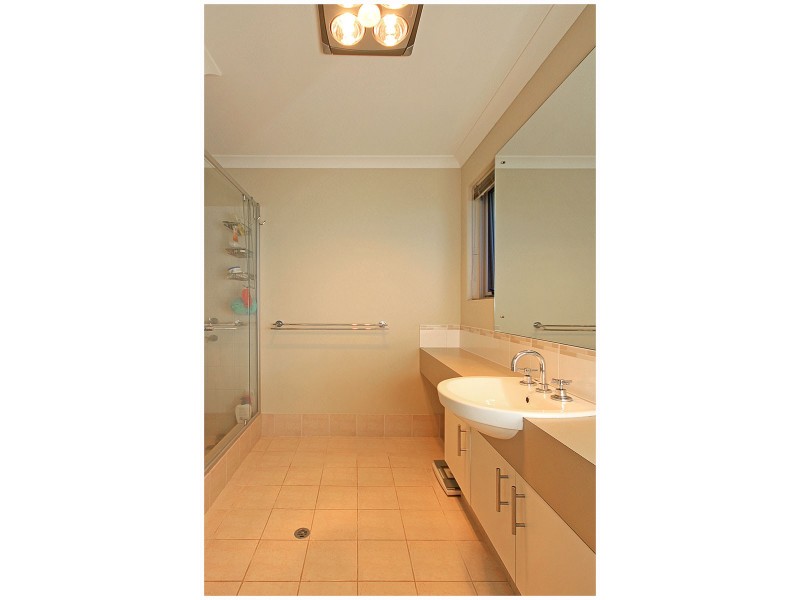 23 Jaeger Bend, Tapping WA 6065