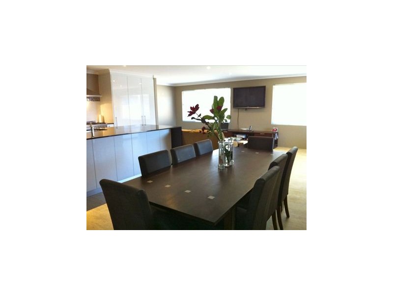 5 Thiele Road, Banksia Grove WA 6031