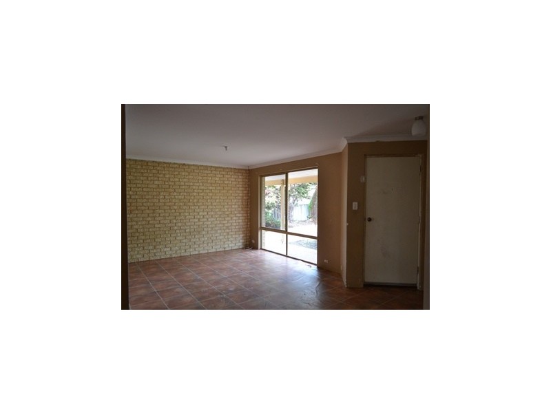 16 Mint Circuit, Banksia Grove WA 6031