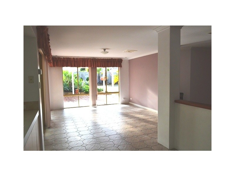 86 Kinross Drive, Kinross WA 6028