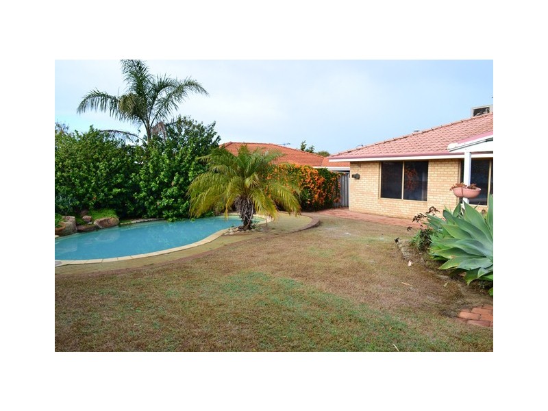 86 Kinross Drive, Kinross WA 6028