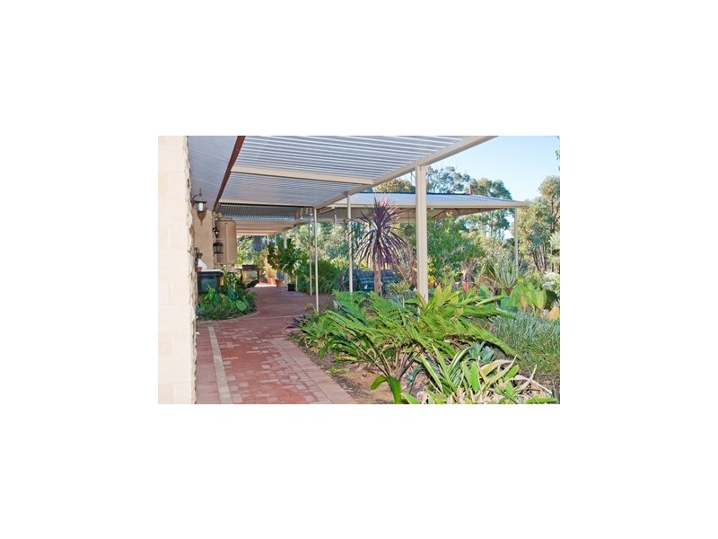 67 Sugar Gum Drive, Chittering WA 6084