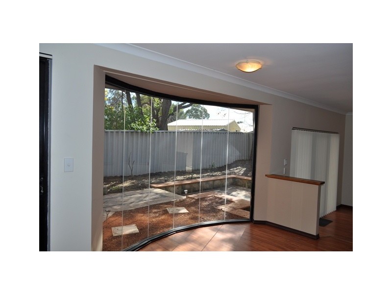 11 Harbour Elbow, Banksia Grove WA 6031