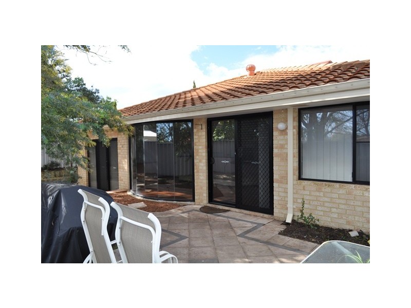 11 Harbour Elbow, Banksia Grove WA 6031