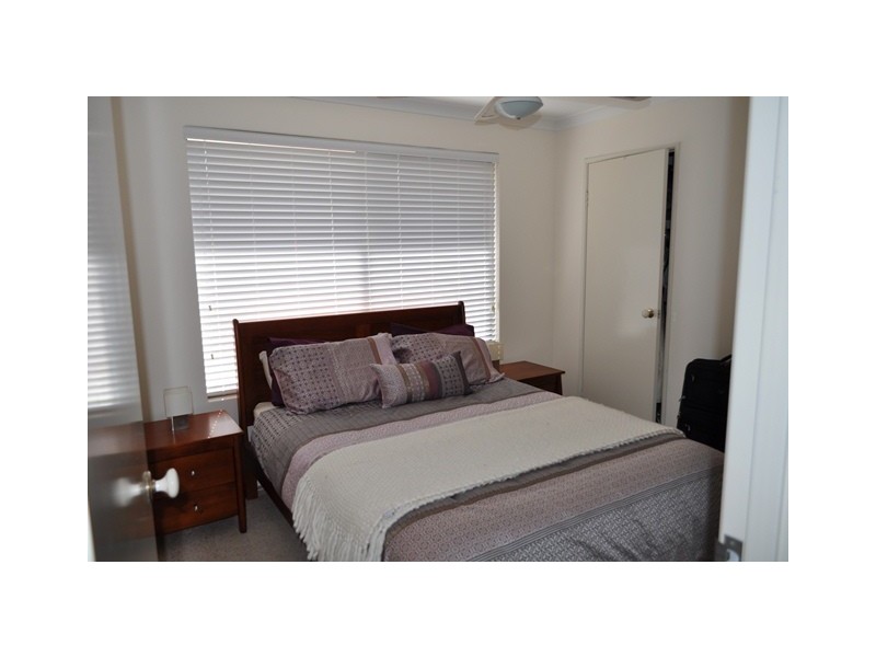 7 Geoff Russell Ave, Kinross WA 6028