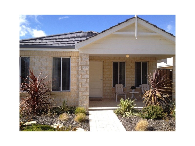 26 Spinifex Loop, Yanchep WA 6035