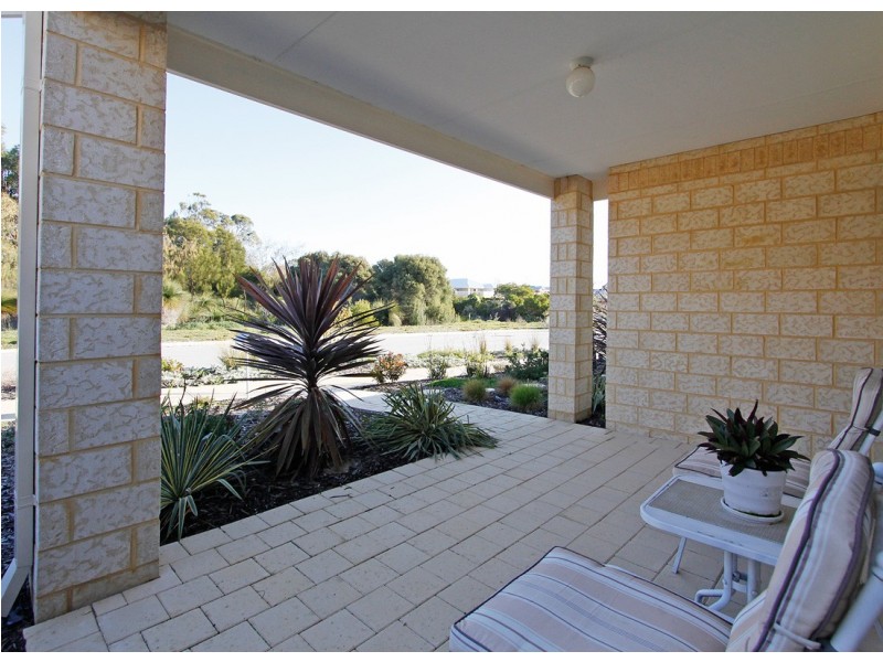 26 Spinifex Loop, Yanchep WA 6035
