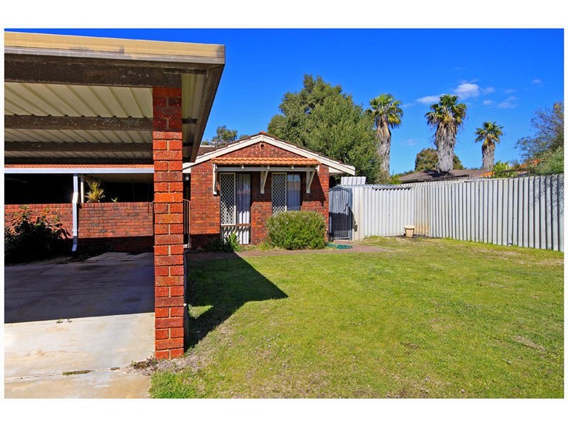 63B PILKINGTON CIRCUS, Beechboro WA 6063