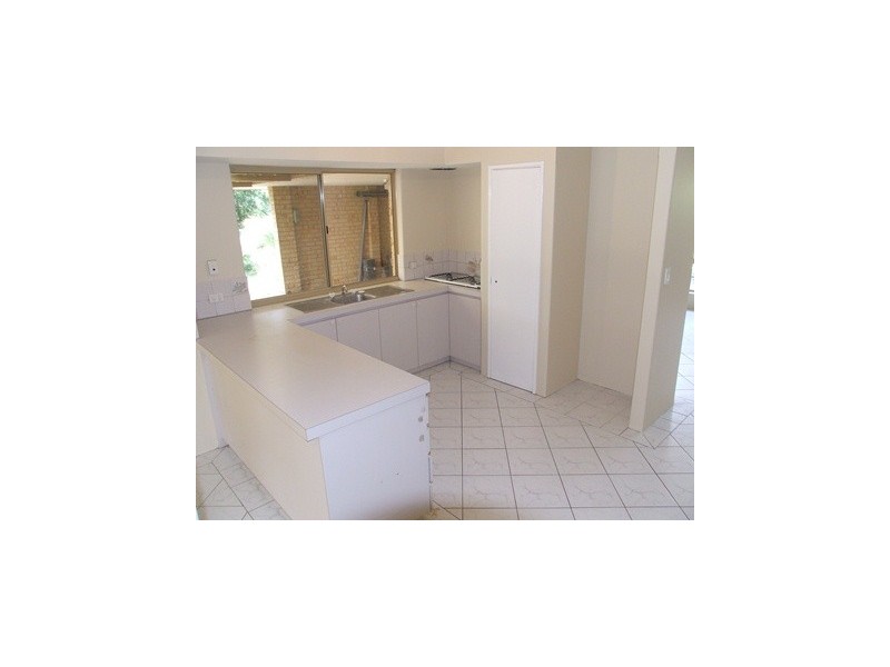 4 Eildon Court, Joondalup WA 6027