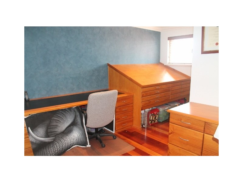 15 Tasman Road, Beldon WA 6027